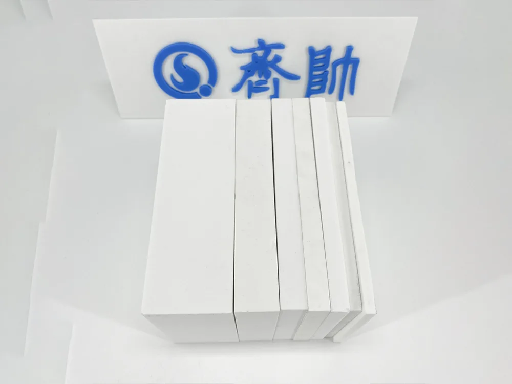 Alumina keramika plitə hansı materialdır?